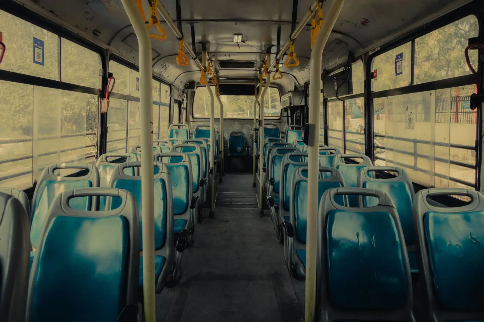 从电热蚊香片到物理灭蚊:家庭驱蚊方案技术对比与适用场景分析